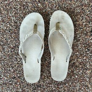 Ladies Rainbow Cream Braided Hemp Flip Flops, Size 8 Pre-owned